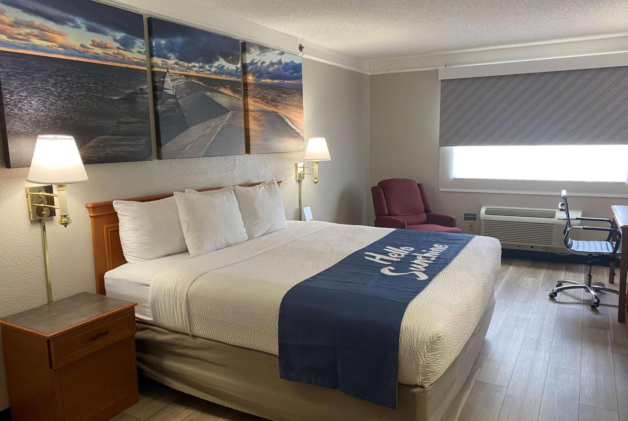 Days Inn & Suites By Wyndham Arlington Heights Esterno foto